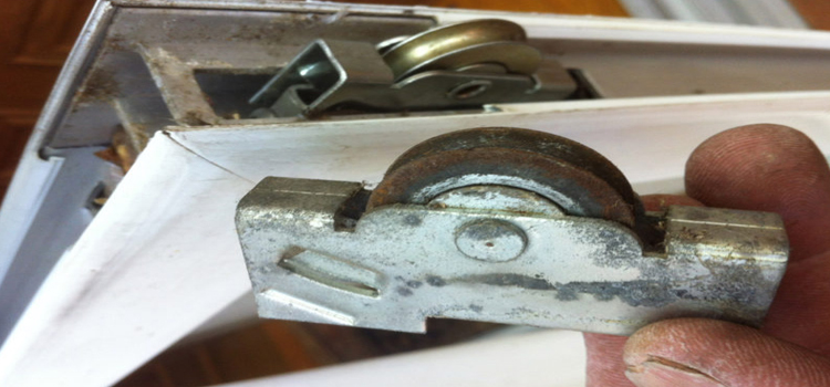 screen door roller repair in Guadalupe